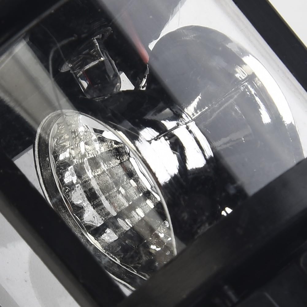 Solar Rotating Lighthouse L8862